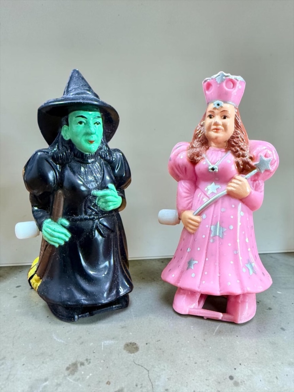1988 MGM TURNER Wizard of Oz “Glenda” and “Wicked Witch” Wind-Up Toys